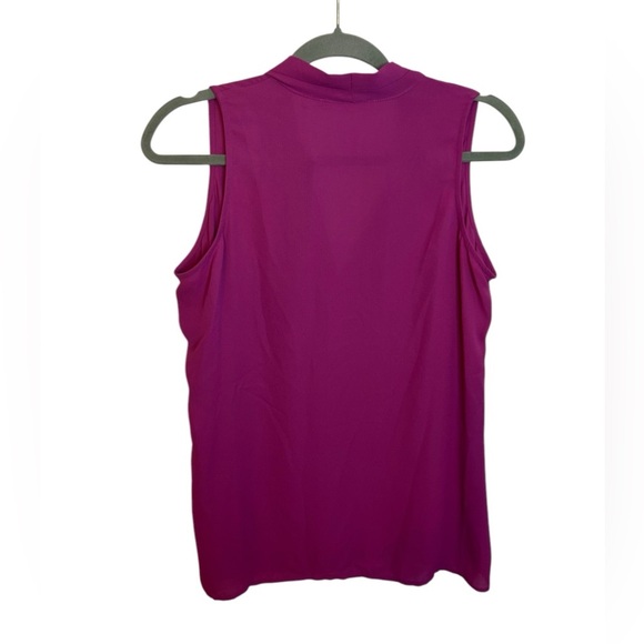 Nwt Violet & Claire Magenta Sleeveless Popover Top - Picture 2 of 4